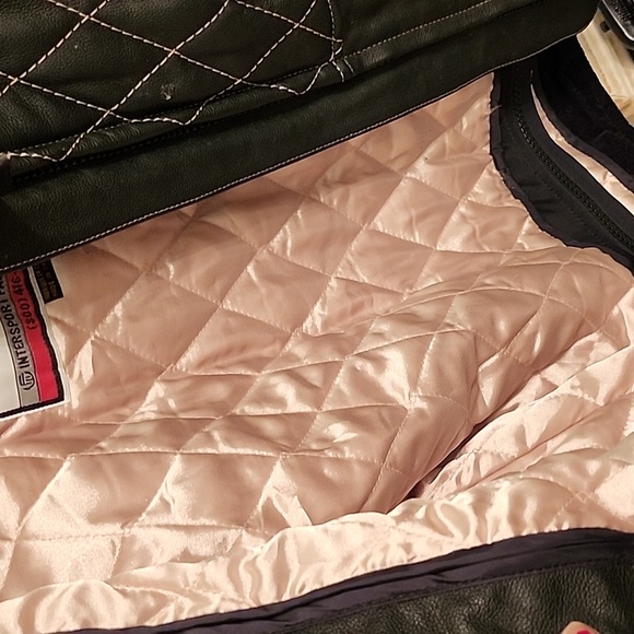 Ladies Motorcycle Jacket Thick Leather BY First Gear size Med but fit like a S - Picture 5 of 7